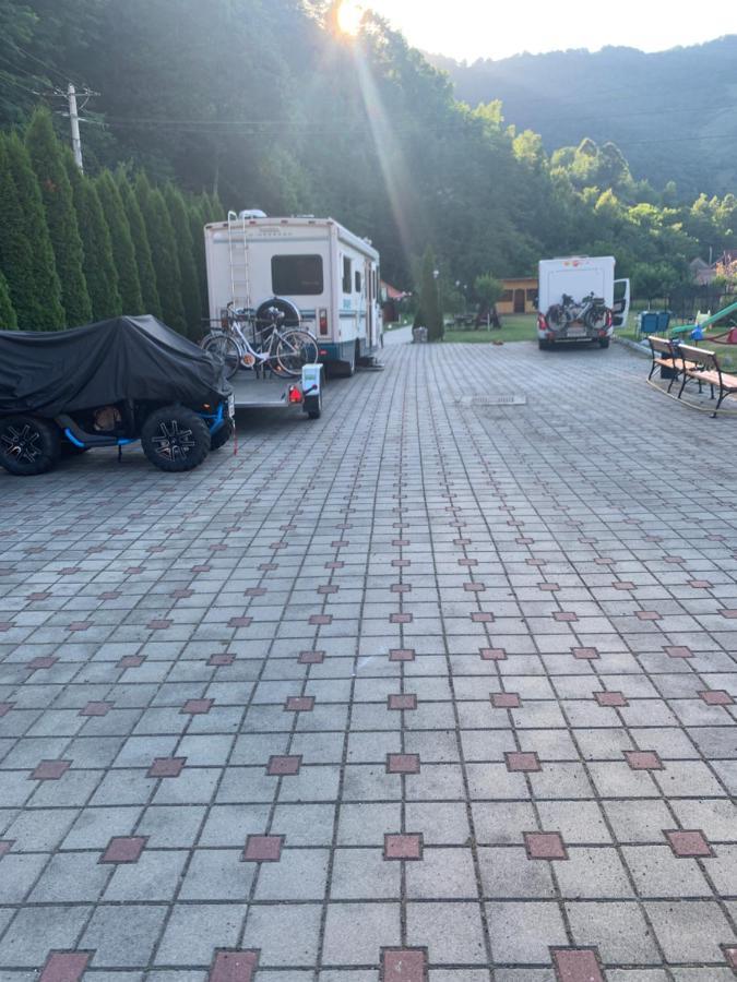 Отель Podul Cetatii Sebesel Экстерьер фото